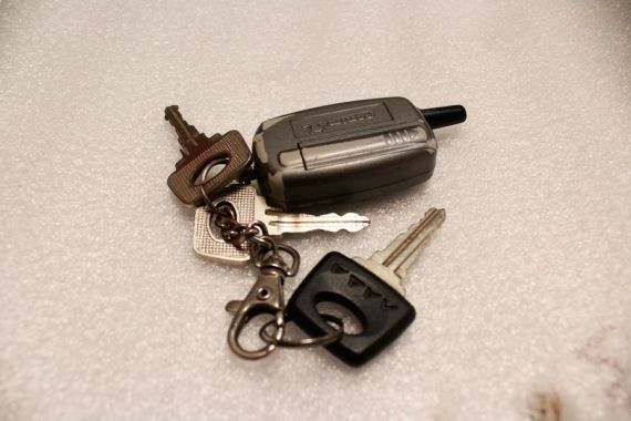 Что делать, если потерял брелок от сигнализации? Все поправимо